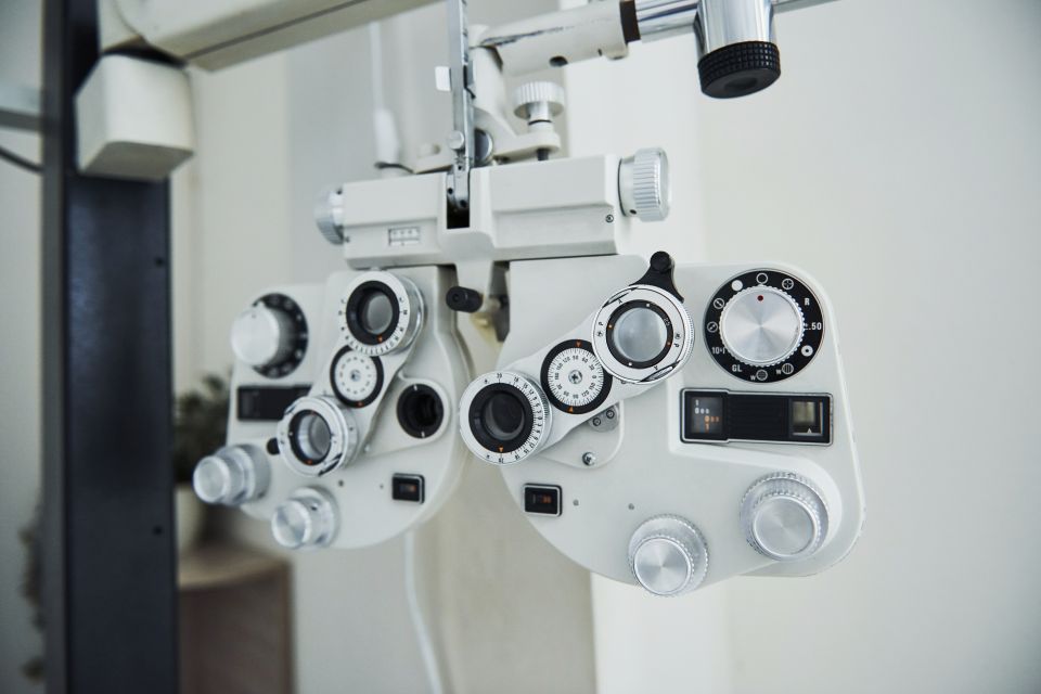 Clínica de Olhos Tomazelli – Oftalmologia Geral, Exames e Cirurgias -
